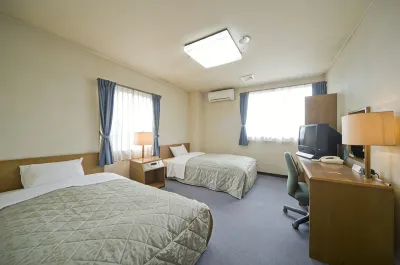 Business Hotel Art Plaza Các khách sạn ở Ota