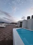 Carlton Hotel - Bãi biển