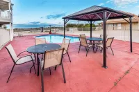 Motel 6 Waxahachie, TX - Pools