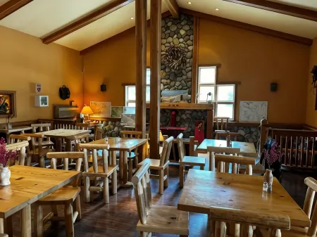 Chewuch Inn & Cabins