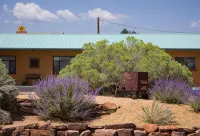 Sunset Motel Moriarty