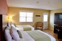 Parlee Beach Motel - Motels