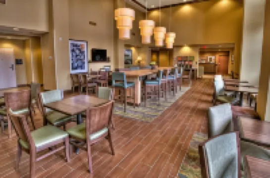 Hampton Inn & Suites Rochester/Henrietta