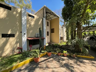 Villa Las Flores Hotels in San Salvador