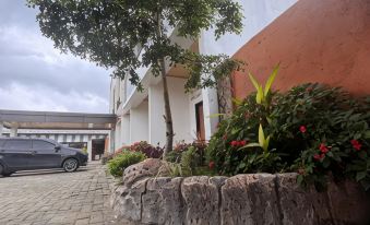 ABE Hotel and Convention