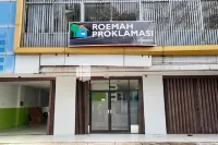Roemah Proklamasi Syariah Mitra RedDoorz Hotels in Padang
