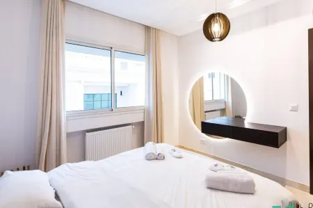 Le Lys: Haut de Gamme Aux Jardins de Carthage