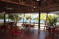 Cashew Grove Beach Resort