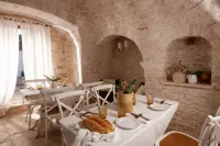 Le Alcove - Luxury Hotel Nei Trulli Hotels in Alberobello