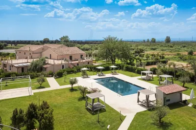 Nèroli Bio Relais Hotel dekat Love Lagoon