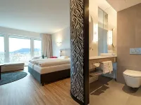 أماديو هوتل شافينراث Hotels near آيغن