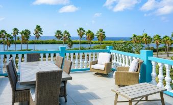 Merakii Seaview Escape Curacao