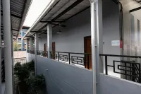 Matini Klong1 Hotel a Rangsit