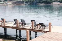Maya Bistro Hotel & Beach - Romantic