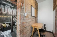 Cozy 1-bedroom loft apartment with AC and WiFi in charming Wabash Hotels in Wabash