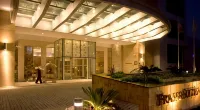 La Suite Dubai Hotel & Apartments Hotel a 