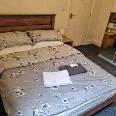 Shamrock Guest House Rooms