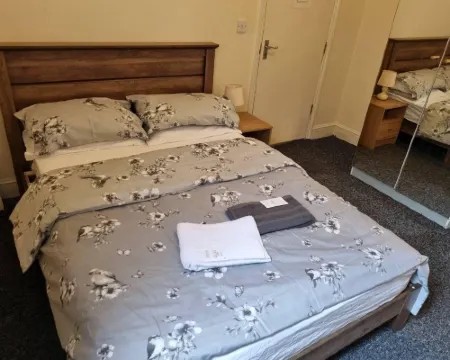 Shamrock Guest House Hotels in Gravesend