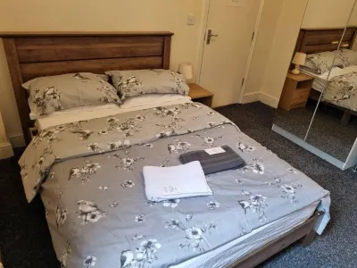 Shamrock Guest House Hotel di Cliffe