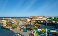 Rixos Water World Aktau - Parkplatz