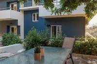 Chroma Lodge Rafina Hotels in Rafina-Pikermi