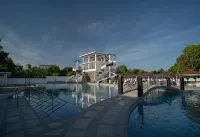 The Blessed Purple Bamboo Beach Resort - Beach