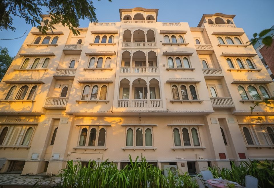 hotel overview picture