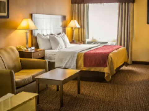 Quality Inn & Suites Hotels in St. Clair County