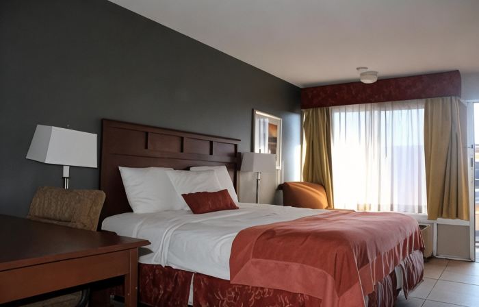 La Vista Inn