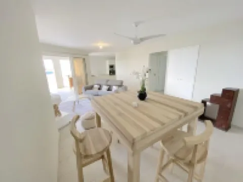 Luxury T3 apartment, Waterfront