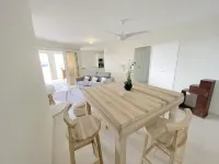 Luxury T3 apartment, Waterfront