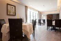 Hotel Ambiotel - breakfast