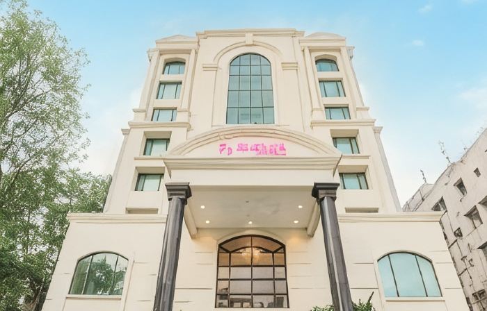 Regenta Central Lucknow by Royal Orchid Hotels Limited