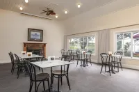 Moore Park Inn