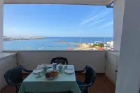 Breathtaking seaview apartment in Porto Torres