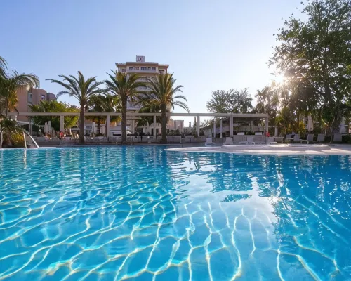 BG Caballero Hotels near Avenida Jaime III