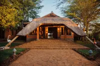 Escarpment Luxury Lodge Manyara Hotel di Karatu