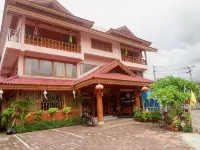 恩甘達飯店 帕德康摩寺附近的飯店