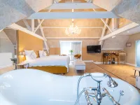 Grand Hotel Normandy by CW Hotel Collection Hotels near Bloedput