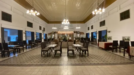 Hotel Pelangi Malang, Kayutangan Heritage Отели в г. Klojen