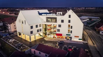 Hotel Garden Hill Hotel di 