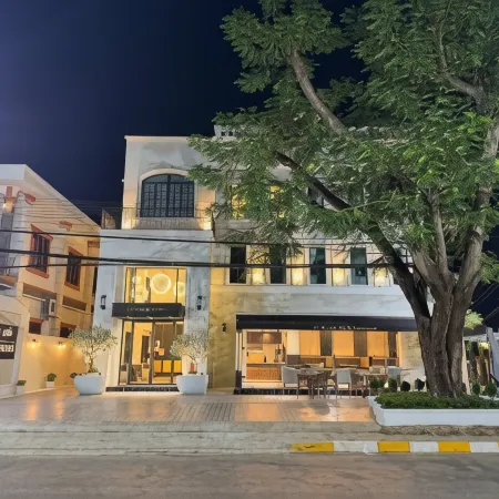 la mella hotel thakhek