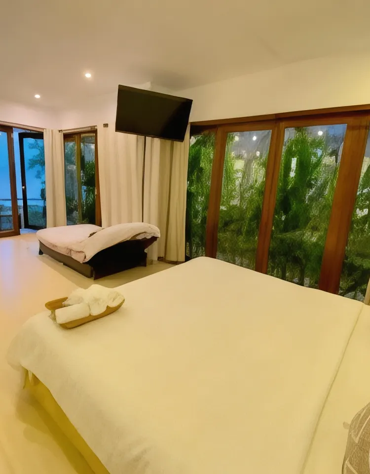 Double Room(No 2)