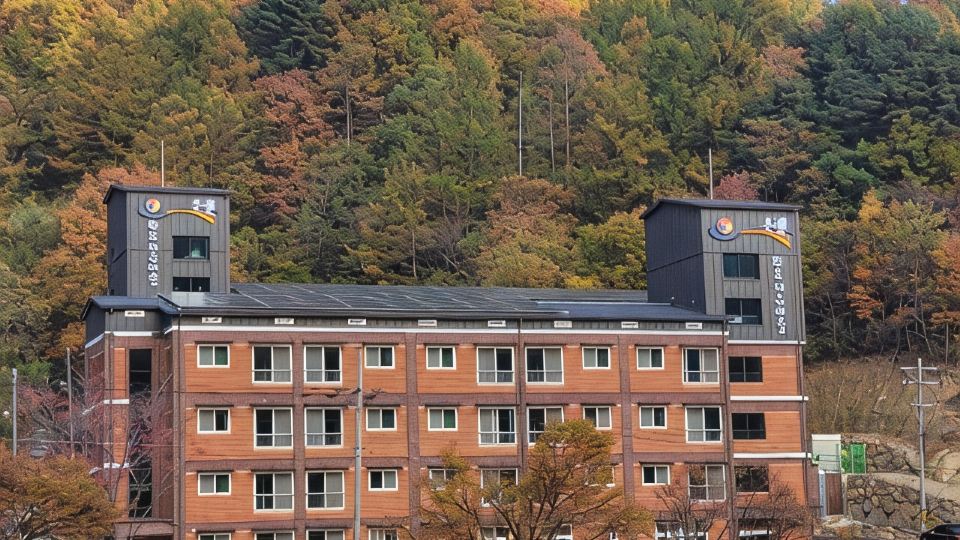 Sancheong Jirisan Red Clay Healing Village Pension