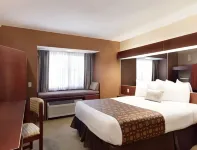 Microtel Inn & Suites by Wyndham Dover Hotel di Durham