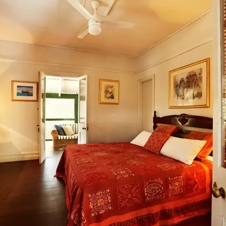 Pinctada McAlpine House