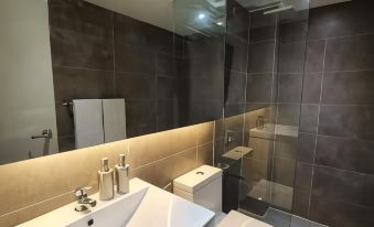 Radlett Residences Hotel - Tuguegarao
