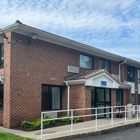 Studio 6 Suites East Syracuse, NY Airport