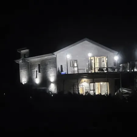 Jecheon Neulsolgil Pension Отели рядом с достопримечательностью «Храм Чонбанса»