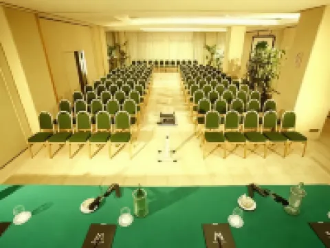 怡東大酒店 雷焦卡拉布里亞酒店